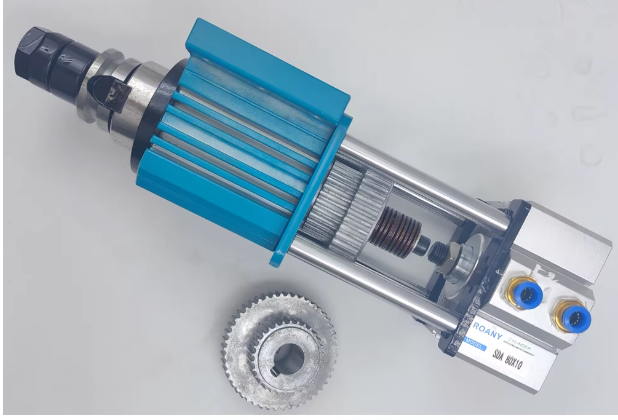 【米国・EU・ブラジル】CNC用、電源不要のBT30スピンド - Water Cooled Spindle のレビューと価格